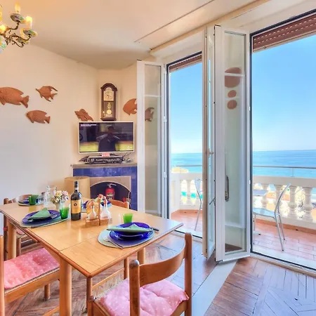 Lejlighed La Vie Enchanting Sea View - Happy Alassio
