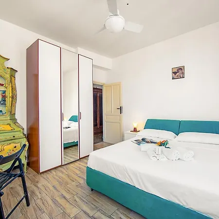 La Vie Enchanting Sea View - Happy Apartment *